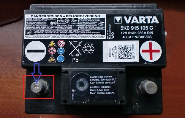 date sur borne de batterie