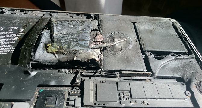 Batterie de téléphone brûlée