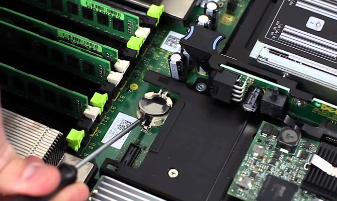 Remplacement de la batterie dans le bios PC